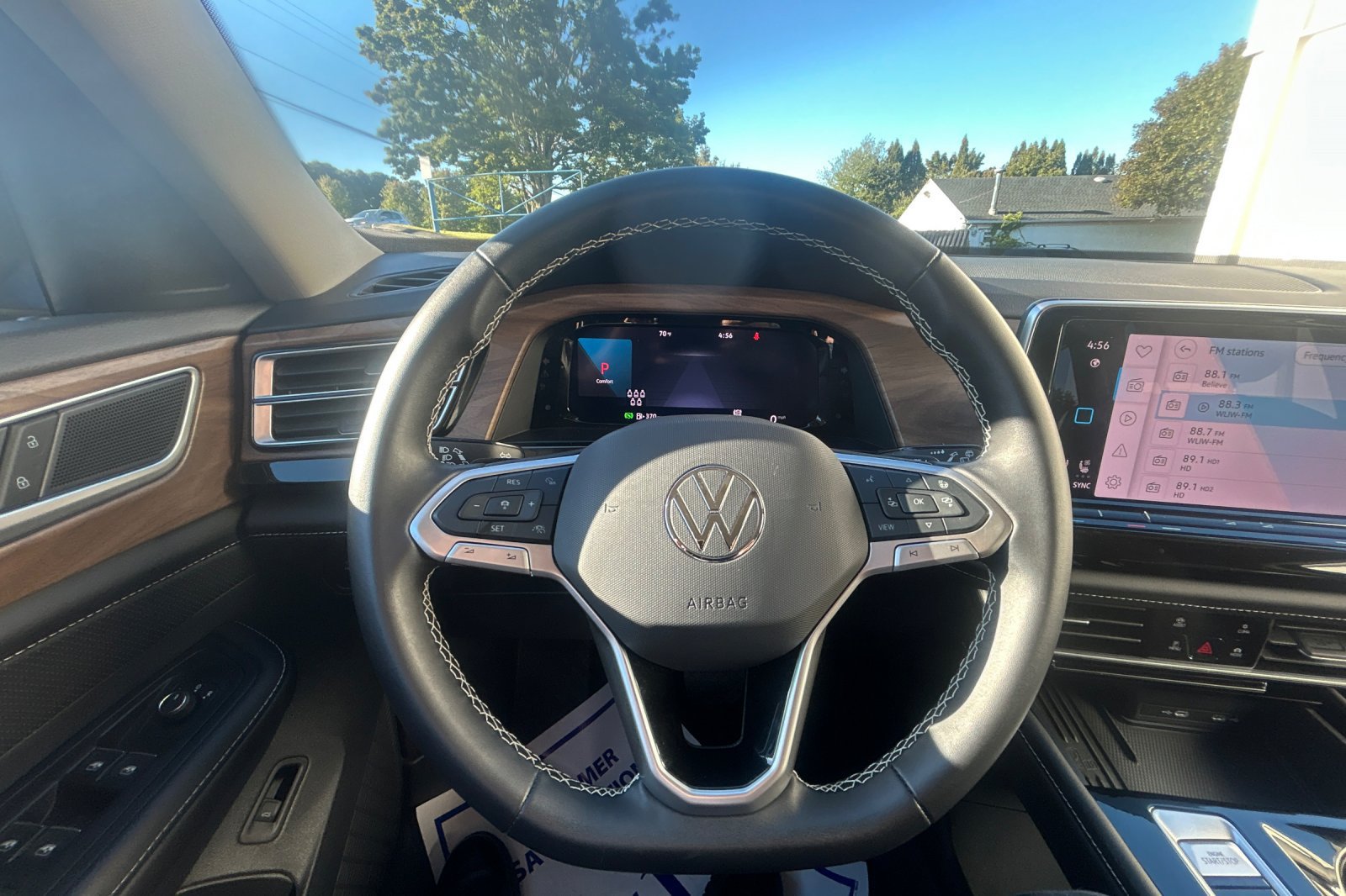 Used 2026 Volkswagen Atlas SE AWD/4WD image 23