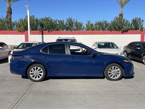 Used 2023 Toyota Camry LE image 3