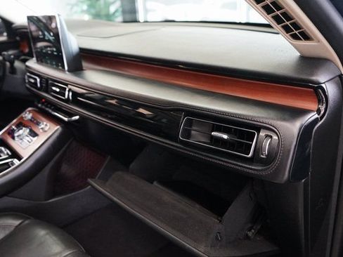 Used 2021 Lincoln Aviator Reserve AWD/4WD image 47