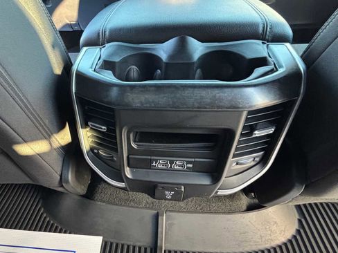 Used 2019 RAM 1500 Big Horn image 11