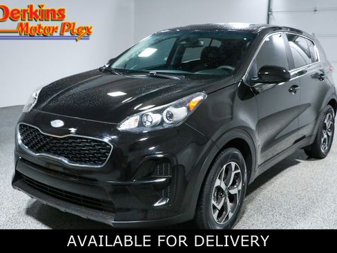 Used 2022 Kia Sportage LX FWD image 1