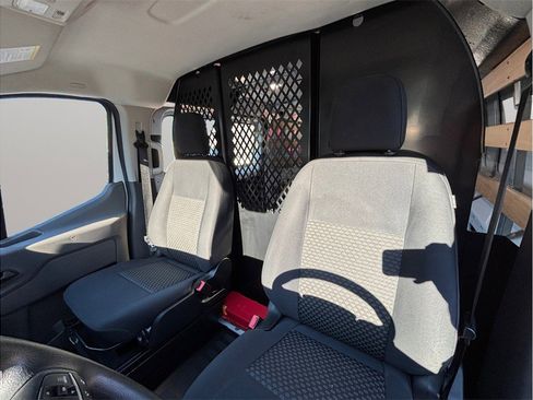 Used 2024 Ford Transit 250 Low Roof w/ Exterior Upgrade Package image 18