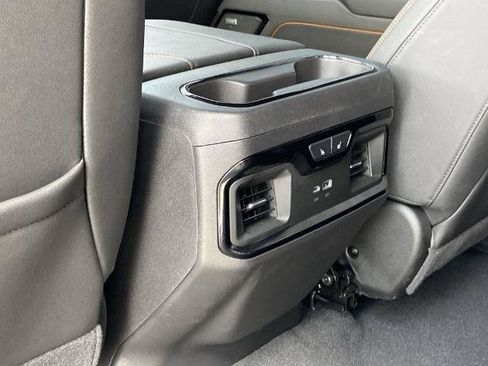 Used 2026 GMC Sierra 1500 AT4 w/ Technology Package AWD/4WD image 18