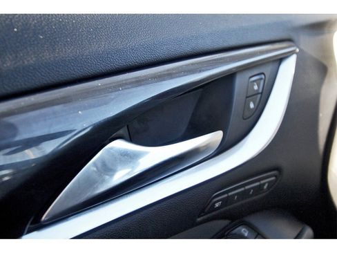 Used 2022 Buick Enclave Premium image 21