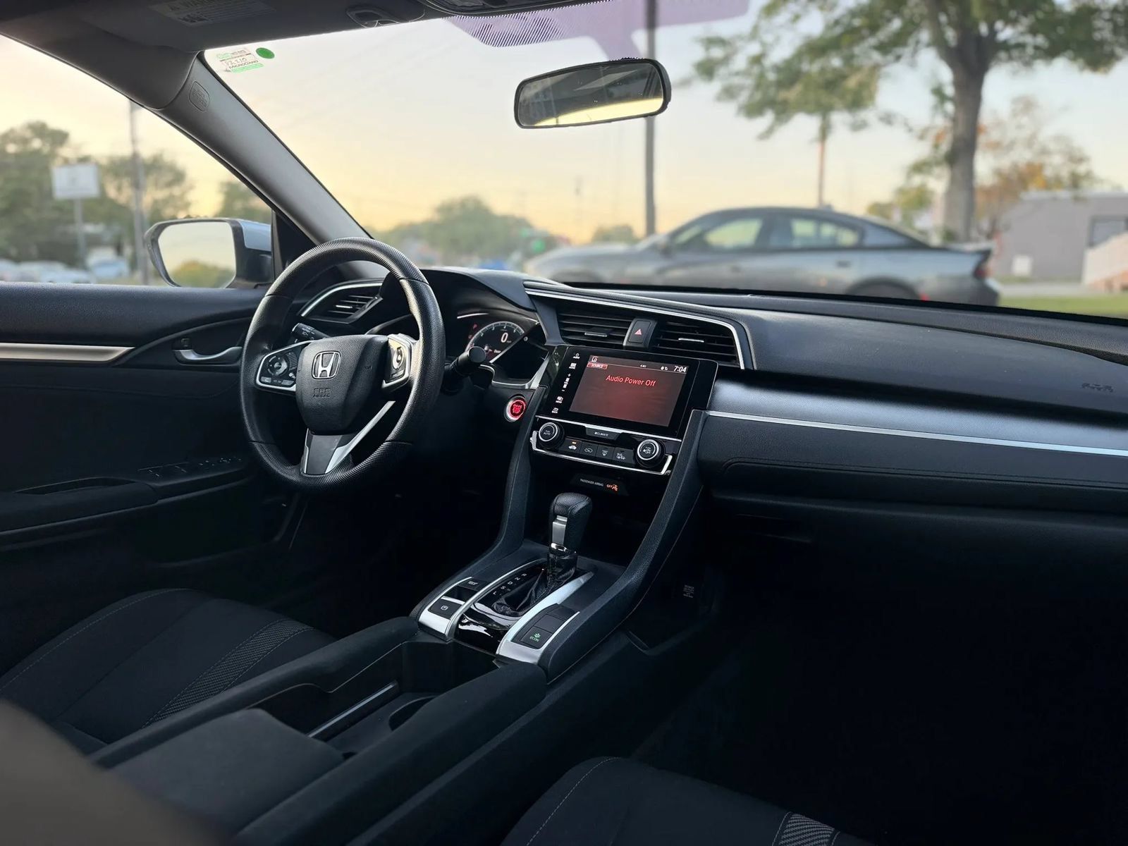 Used 2018 Honda Civic EX image 12