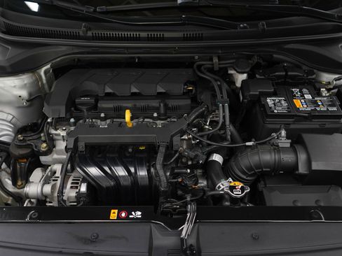 Used 2022 Hyundai Accent Limited image 30