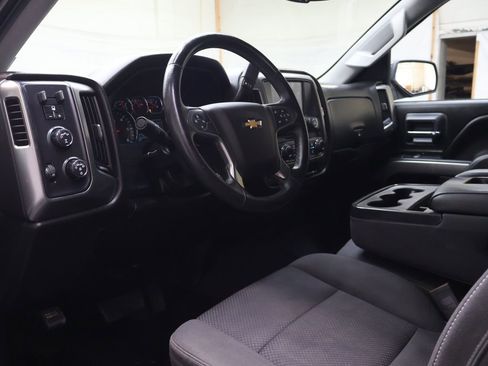 Used 2019 Chevrolet Silverado 1500 LT w/ All Star Edition AWD/4WD image 16