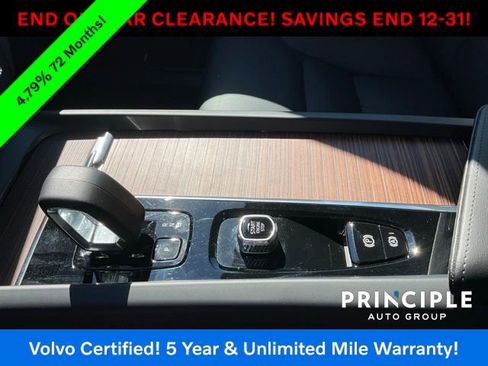 Certified 2023 Volvo XC60 B5 Plus w/ Protection Package Premier image 20
