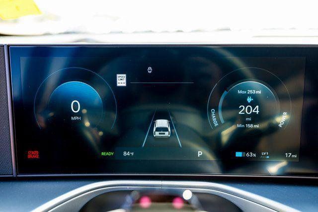 New 2026 Hyundai Ioniq 9 SEL w/ Tow & Go Package AWD/4WD image 9