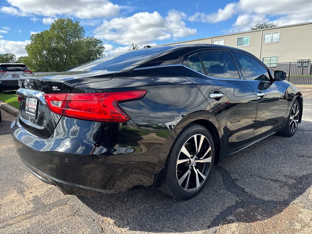 Used 2017 Nissan Maxima 3.5 SL FWD image 4