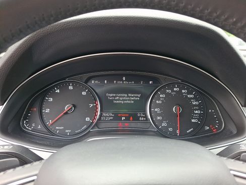 Used 2018 Audi Q7 2.0T Premium AWD/4WD image 24