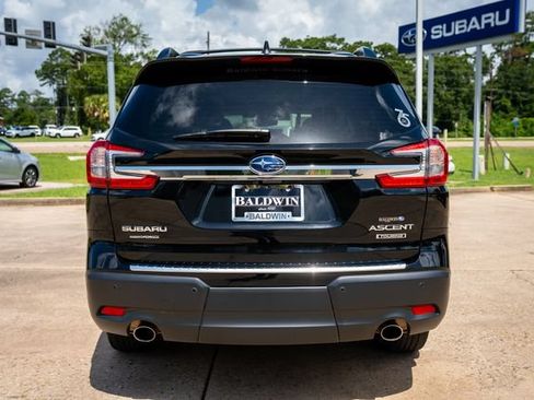Used 2025 Subaru Ascent Touring w/ Popular Package #1 AWD/4WD image 5