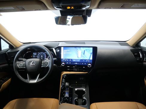 Used 2023 Lexus NX 350 AWD image 18