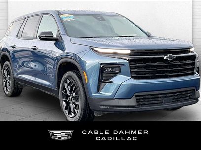 Used 2024 Chevrolet Traverse LS w/ Midnight/Sport Edition