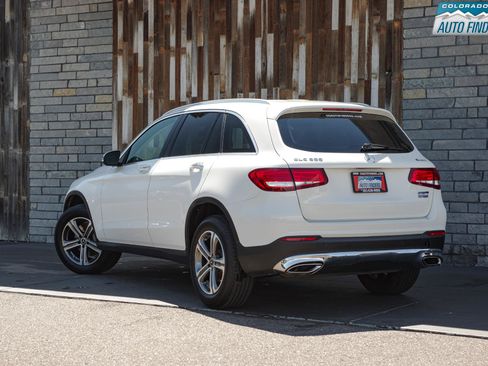 Used 2019 Mercedes-Benz GLC 300 4MATIC image 4