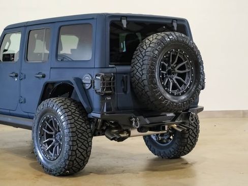 Used 2024 Jeep Wrangler Unlimited Rubicon 392 image 19