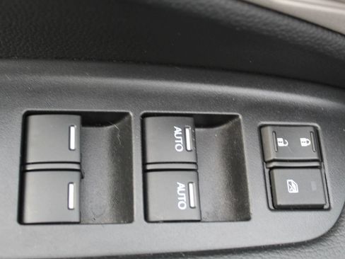 Used 2021 Honda Pilot Special Edition image 34