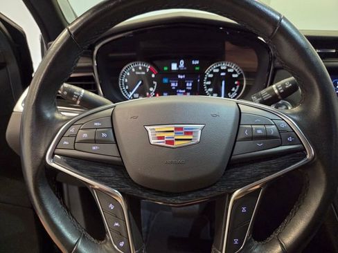 Used 2023 Cadillac XT5 Premium Luxury image 22