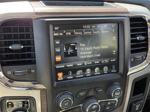 Used 2017 RAM 1500 Laramie image 28