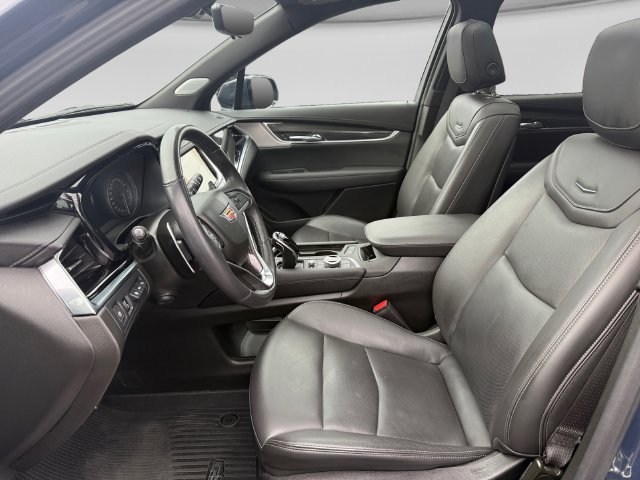Used 2024 Cadillac XT6 Sport w/ Technology Package AWD/4WD image 10