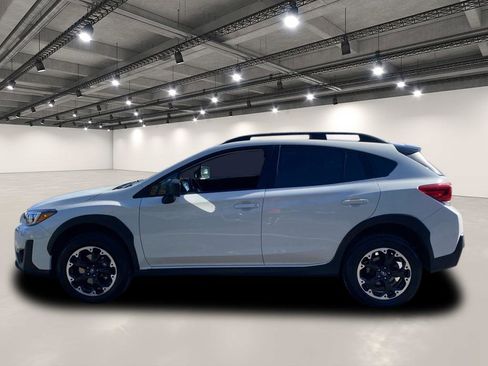 Used 2022 Subaru Crosstrek 2.0i image 4