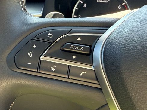 Used 2023 INFINITI QX50 Luxe image 33