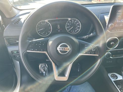 Certified 2023 Nissan Sentra SV image 12