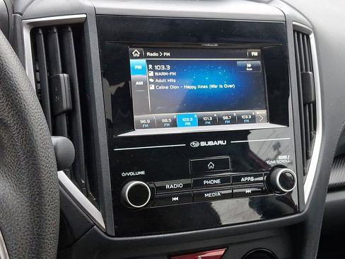 Used 2018 Subaru Impreza 2.0i Premium image 17