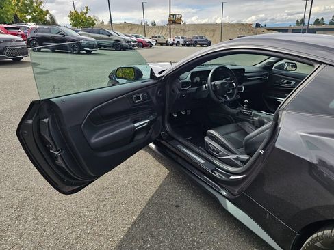 Used 2024 Ford Mustang GT Premium w/ GT Performance Package RWD image 18