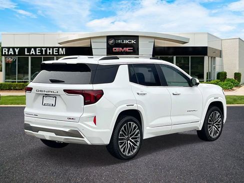 New 2026 GMC Terrain Denali image 5