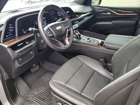 Certified 2023 Cadillac Escalade Premium Luxury RWD image 15
