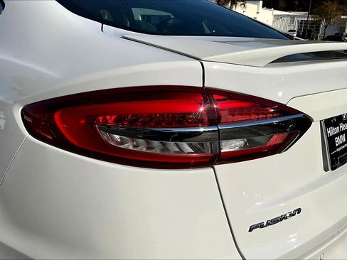 Used 2020 Ford Fusion Energi Titanium image 28