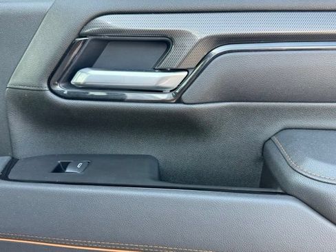 Certified 2025 GMC Sierra 2500 AT4 AWD/4WD image 26