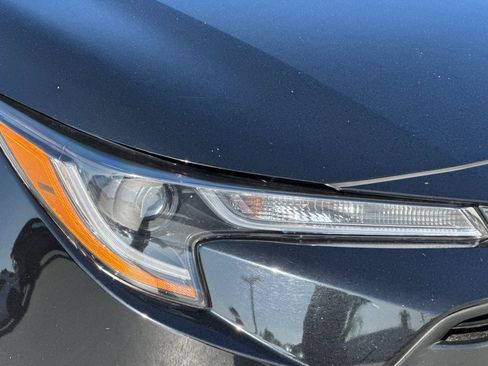 Used 2024 Toyota Corolla LE FWD image 11