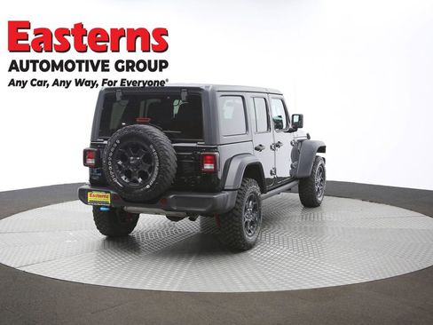 Used 2023 Jeep Wrangler Unlimited w/ Dual Top Group image 45