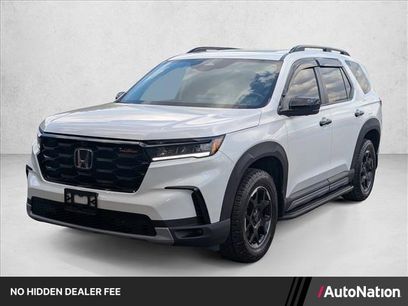 Used 2025 Honda Pilot TrailSport