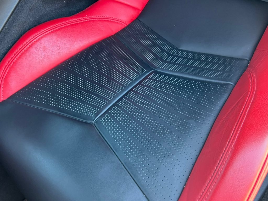 Used 2020 Chevrolet Corvette Stingray Preferred Cpe w/ 2LT Preferred Equipment Group RWD image 12