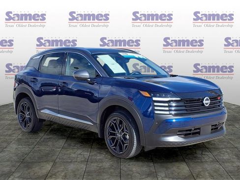Used 2025 Nissan Kicks SR FWD image 1
