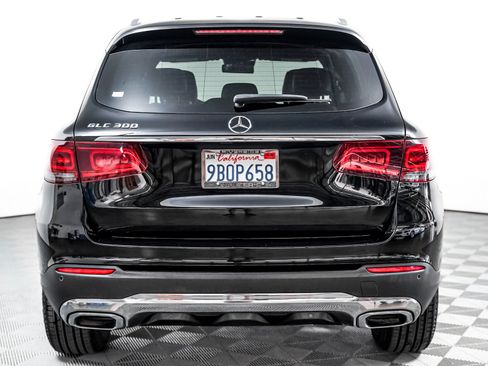 Certified 2022 Mercedes-Benz GLC 300 image 11