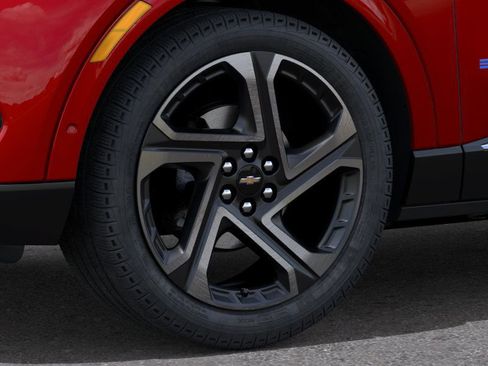 New 2025 Chevrolet Equinox EV LT image 33