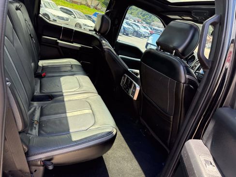 Used 2019 Ford F250 Platinum w/ Platinum Ultimate Package AWD/4WD image 17