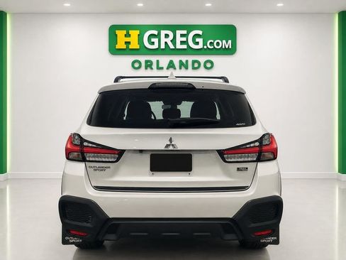 Used 2024 Mitsubishi Outlander Sport ES AWD/4WD image 4