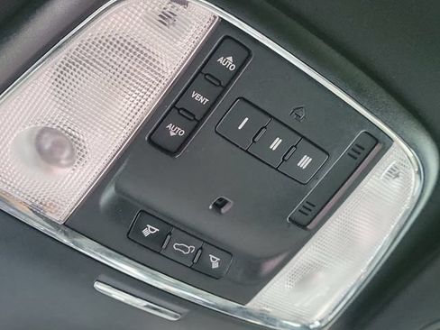 Used 2019 Dodge Durango R/T w/ Trailer Tow Group IV AWD/4WD image 32