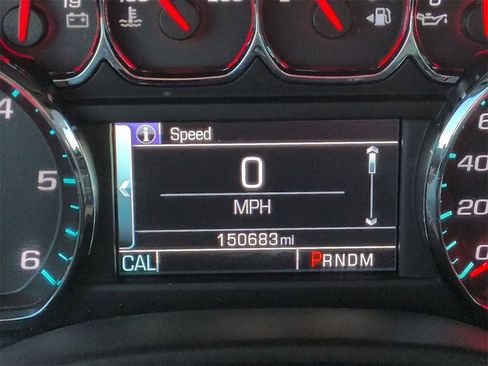 Used 2015 Chevrolet Tahoe LTZ image 12