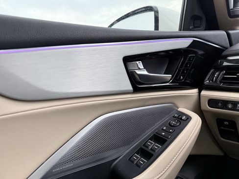 Used 2025 Acura MDX Technology Package image 12