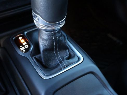 Used 2024 Jeep Wrangler High Altitude image 38