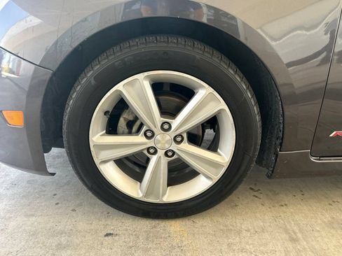 Used 2016 Chevrolet Cruze LT w/ Sun, Sound and Sport Package FWD image 15