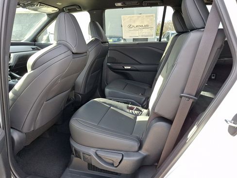 New 2026 Lexus TX 500h AWD image 6