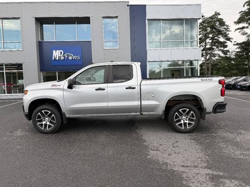 Used 2019 Chevrolet Silverado 1500 Custom Trail Boss w/ Custom Convenience Package AWD/4WD image 7