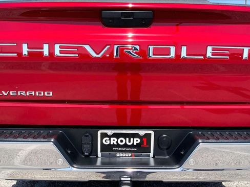 Used 2022 Chevrolet Silverado 1500 LT w/ Safety Package RWD image 10